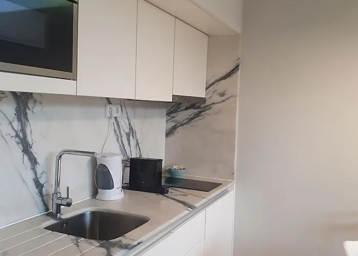 Charming In The Heart Of Historic Oporto